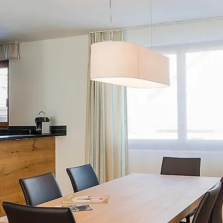 Sleeps 8 Wifi Διαμέρισμα